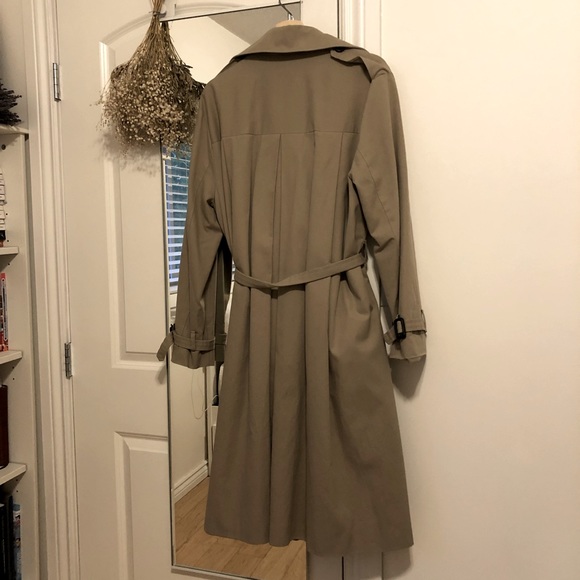 Cherrykoko Trench Coat - Picture 3 of 4